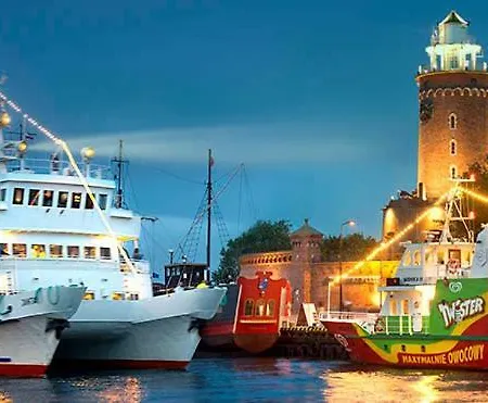 Maritimo Port Appartamento *